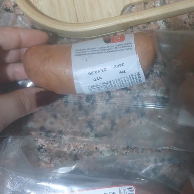 Bozuk Sucuk Ürününün İadesi Ve Teslim Alınmaması