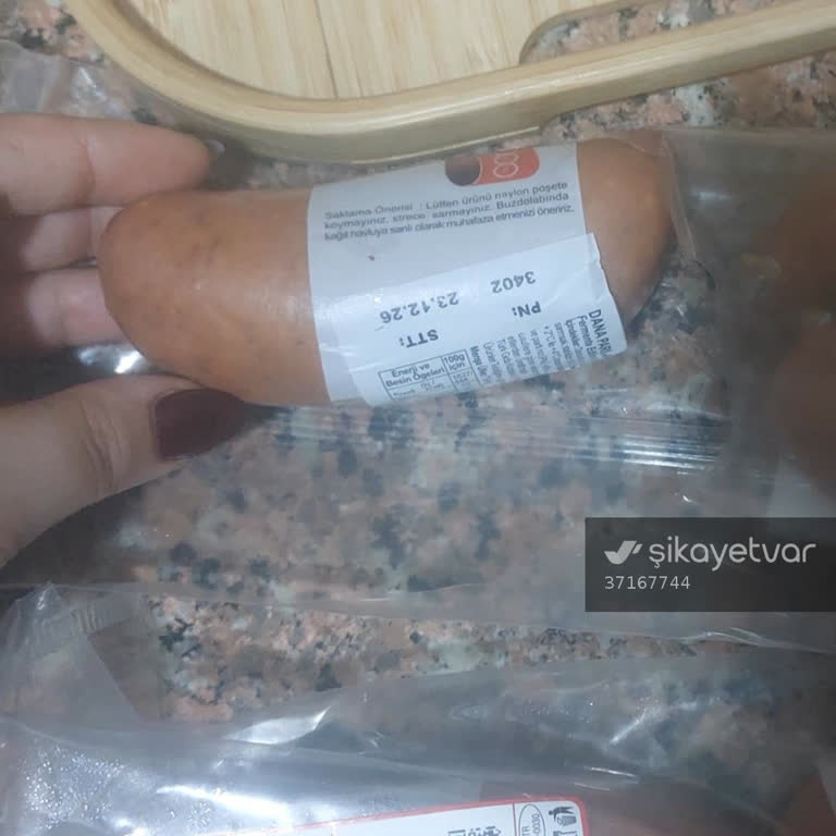 Bozuk Sucuk İçin Hızlı İade Ve Teslimat Talebi