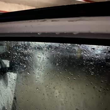 Yeni Opel Frontera’da Yağmur Suyu Sızması Ve Hızlı Servis İsteği