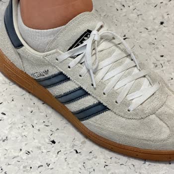 Adidas Ayakkabısında Hızlı Renk Solması Ve İnceleme Redleri
