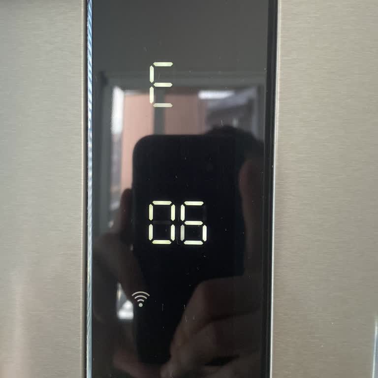 Vestel Buzdolabının Onarılamaz Arızası Ve 800 TL Servis Ücretine İtiraz