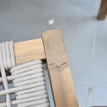 Rehome Bahçe Masası 1 Yılda Çatladı, Şirket Yardım Reddetti