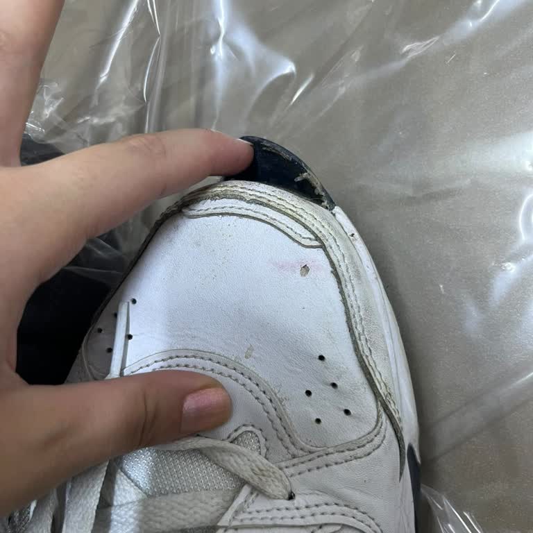 Kısa Sürede Açılan Nike Ayakkabısının Üretim Hatası Olarak Değerlendirilmesi