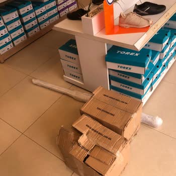 Aras Kargo Sütçü İmam Şubesinde Paketi Girişte Bırakılması Ve Yardım Eksikliği