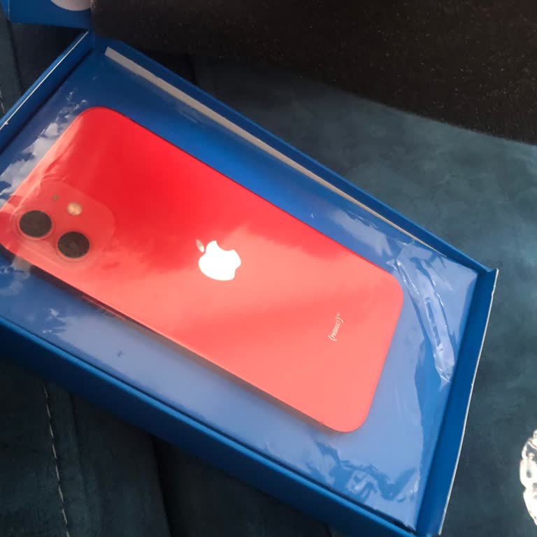 Yanlış Renk Gönderilen Telefon İçin Hızlı Çözüm Talebi