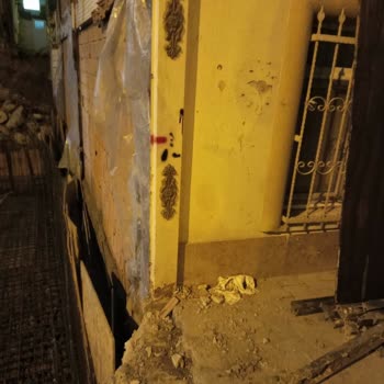 Ural Yapı Mimarlık Bahçelievler Hem Can Güvenliğimiz Tehlikeye Atıldı Hem de Evsiz Bırakıldım