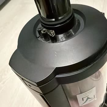 Dyson V16 Serviste Yeni Kırık Ve Renk Atmalarının Gözardı Edilmesi