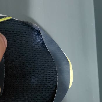 İlk Okul Gününde Kırılan Ayakkabı İçin Ücret İadesi Ve Telafi Talebi