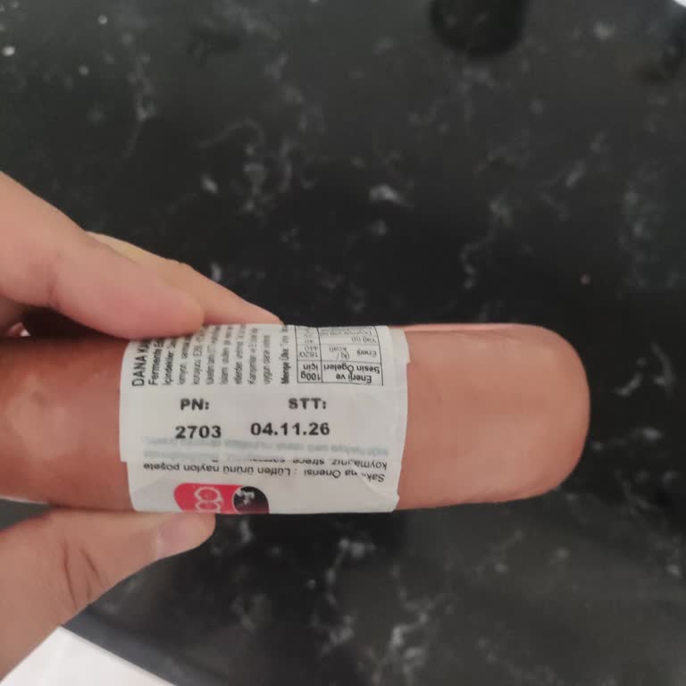 Migros Sanal Market’ten Son Kullanma Tarihi Yakın Sucuk Gönderildi