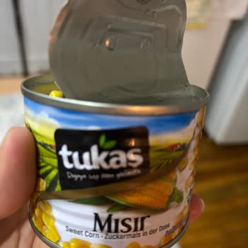 Tukaş Konserve Mısırda Küf Ve Siyah Cisim