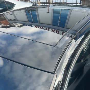 Audi A3 2014 Cam Tavanı Yan Parçasında Açıklanamayan Çatlak Ve Ücretsiz Onarım Talebi
