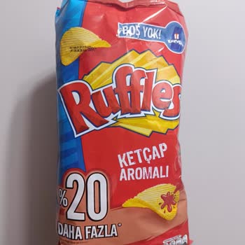 Büyük Ruffles Paketi İçinde Neredeyse Hiç Cips Yok