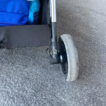 Kraft Tokyo Bebek Arabasında Güvenlik Sorunları Ve Servis İhmali
