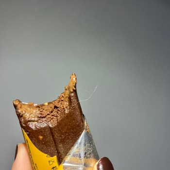 A101 Mağazasında Proteus Protein Bar İçinde Kıl Bulunması Hijyen Sorunu