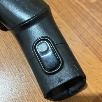 Philips 7000 Süpürge Alt Bağlantı Kırığı Ve Dayanıklı Olmayan Parça