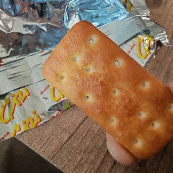 Ülker Çizi Bisküvi İçinde Kıl Bulunması Üretim Hijyenine Güvenimi Sarsıyor