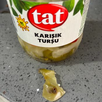 Tat Markalı Cam Kavanoz Turşusunda Çürük Domates Ve Hijyen Sorunu