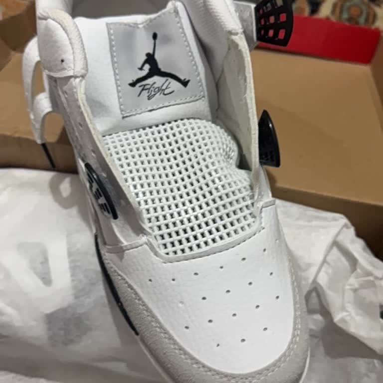 Sahte Air Jordan 4 Ürünü İade Reddi Ve Değişim Teklifi