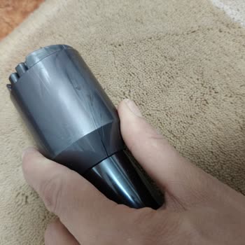 Dyson V12 Süpürge Hortumundaki Çatlak: Garanti Kapsamında Ücretsiz Onarım Talebi