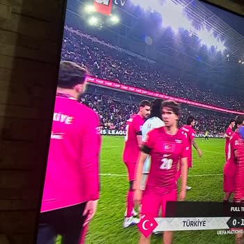 Renk Bozukluğu Nedeniyle LG 75QNED7EB3A Televizyonun Tam İadesi Talebi