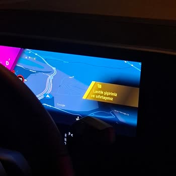 Renault Austral Tamirinde Boşluklar, Uyarı Mesajları Ve Orijinal Lastik Tedarik Sorunu