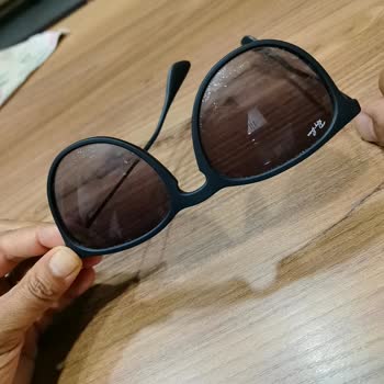 Atasun’da Rayban Gözlüğün Kaplaması Aşındı, Çözüm Sunulmadı