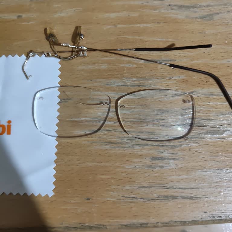 Kırılan Cam İçin Ücret Talebi Ve Müşteri Memnuniyetsizliği
