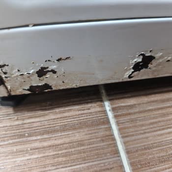 Vestel Buzdolabımda Tekrarlayan Kompresör Arızası Ve Paslanma, Değişim Talebi