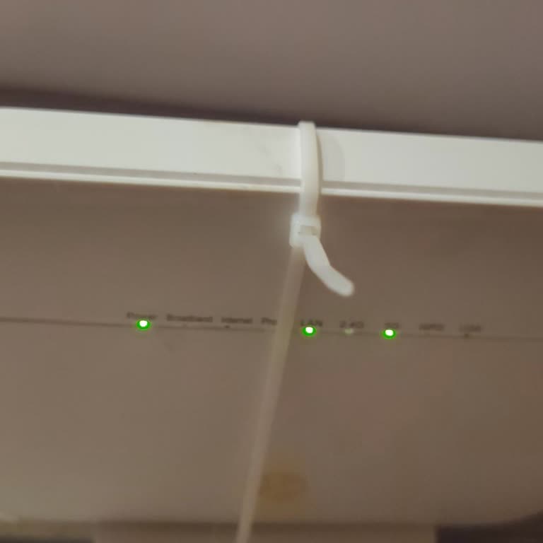 Teknik Ekip Çalışırken İnternetim Kesiliyor Ve Kalıcı Çözüm Talep Ediyorum
