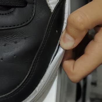 Reebok Çocuk Ayakkabısının 33 Gün İçinde Tabandan Ayrılması Ve Fiziksel İnceleme Talebi