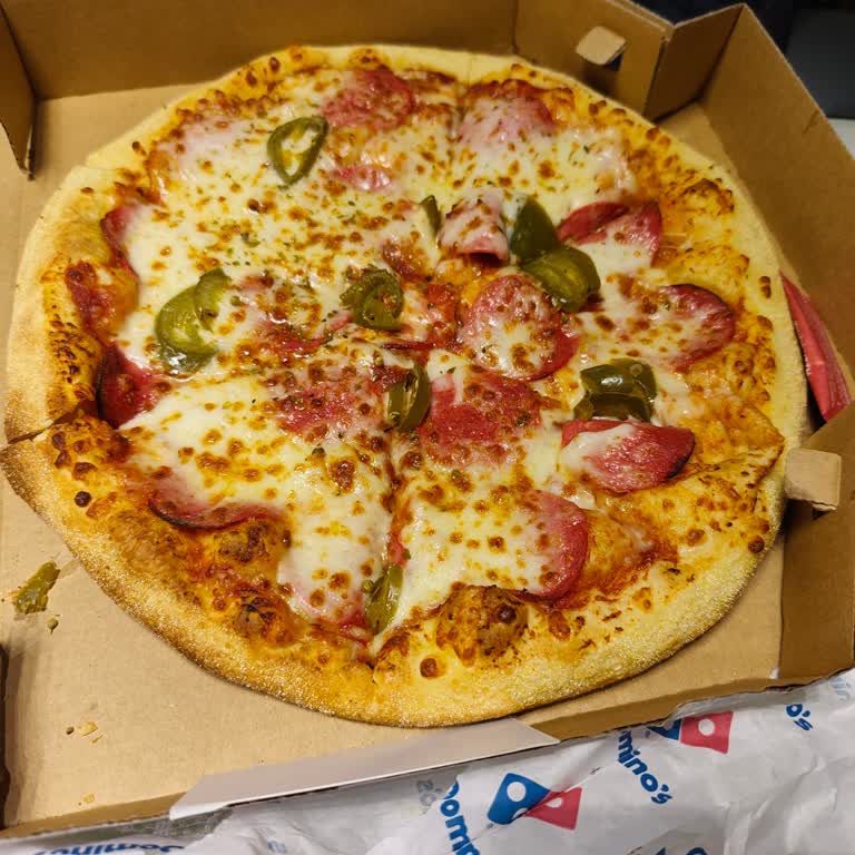 Domino's Şubesinden Sarımsak Sosu Olmadan Gelen Pizza, Güven Kırıcı Deneyim