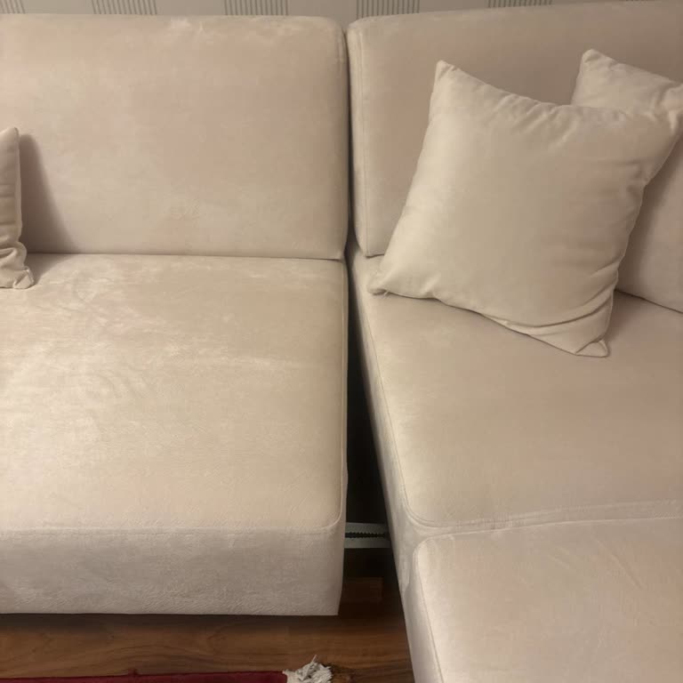 Enza Home'dan Aldığım Netha Köşe Koltukta Defolu Kumaş Ve Sabitlenmemiş Koltuk Sorunu
