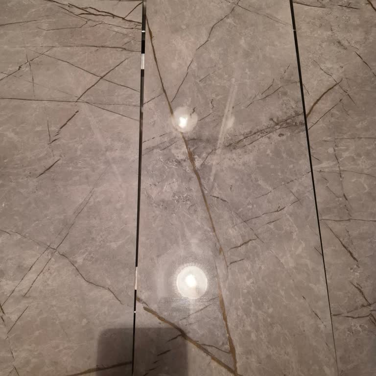 Evkur'da Ayıplı Masa Ve 4 Aylık Servis İhmali