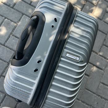 Ajet’ten Hasarlı Valiz Ve Cevapsızlık Şikayeti
