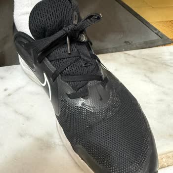 Nike Ayakkabının Kısa Sürede Açılması Ve Kullanıcı Hatası Reddi