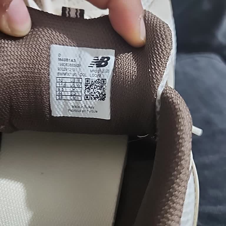 New Balance Resmi Sitesinden Kalitesiz Ve Yanıltıcı Made İn Turkey Ayakkabı Gönderildi