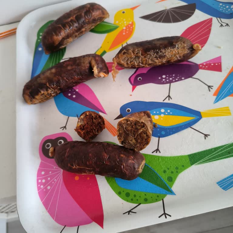 Bozuk Sucuk Ve Cevapsız İade Talebi