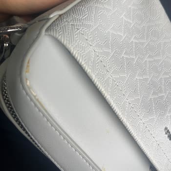 Calvin Klein Çantada Hızlı Deri Çatlaması Ve Sarılaşma Şikayeti