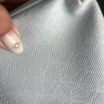 Calvin Klein Çantada Hızlı Deri Çatlaması Ve Sarılaşma Şikayeti