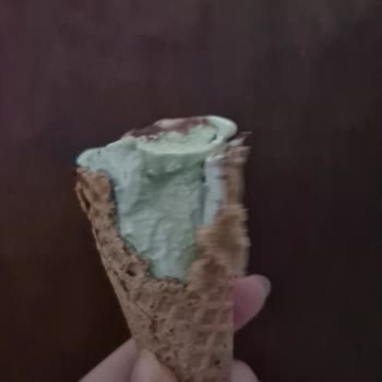 Migros Hemen'de Soğuk Zincir Bozulması Nedeniyle Bozuk Dondurma Ve Sağlık Riski