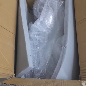 Sürat Kargo’dan Kırık Dikiş Makinesi Teslim Edildi, Şube Müdürü Yardımcı Olmadı