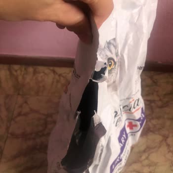 Hasarlı Kedi Maması Ve Geciken İade