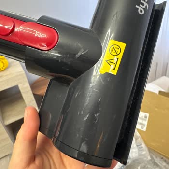 Dyson V10 Süpürgenin Çekim Gücü Sorunu Ve Servis İlgisizliği Nedeniyle İade Talebi