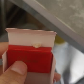 BİM'de Çikolata Üzerinde Küf Ve Kötü Koku: Gıda Güvenliği İhlali