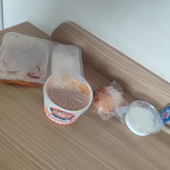 Çocuk Servisinde Yemek Servis Personelinin Saygısız Davranışı