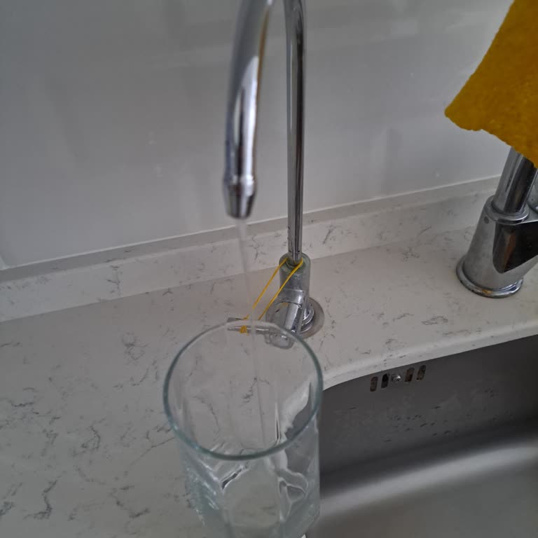 Filtre Değişiminden Sonra Su Kesildi Ve Beyaz Akıyor