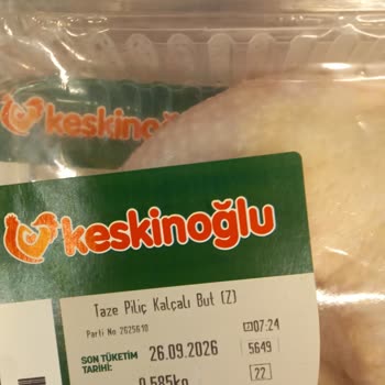 Şok Markette Tarihi Geçmiş Tavuk Satışı Sağlık Endişelerine Yol Açıyor
