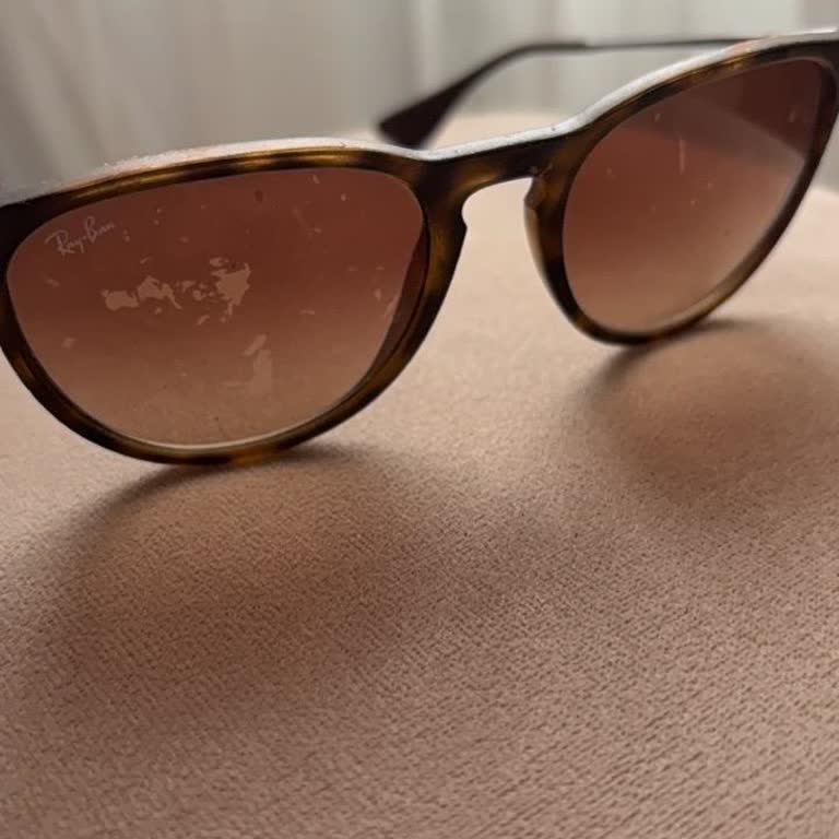Ray-Ban Gözlüğünün Kaplama Dökülmesi Garanti Reddi Mağduriyetine Yol Açtı