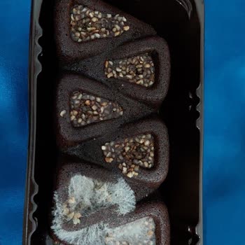 Eti Browni Selection Ürünü İçinde Küf Sağlık Endişesi Ve Güven Kaybı