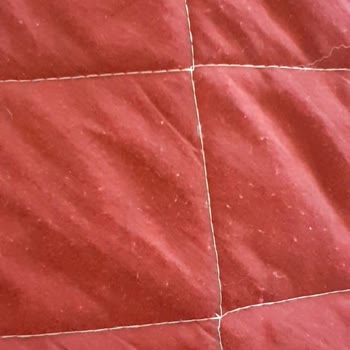 Yün Dolgulu Pike'lerde Tüylenme Ve Dikiş Sorunları, Şirket Değişim Ve İade Talebimizi Reddetti